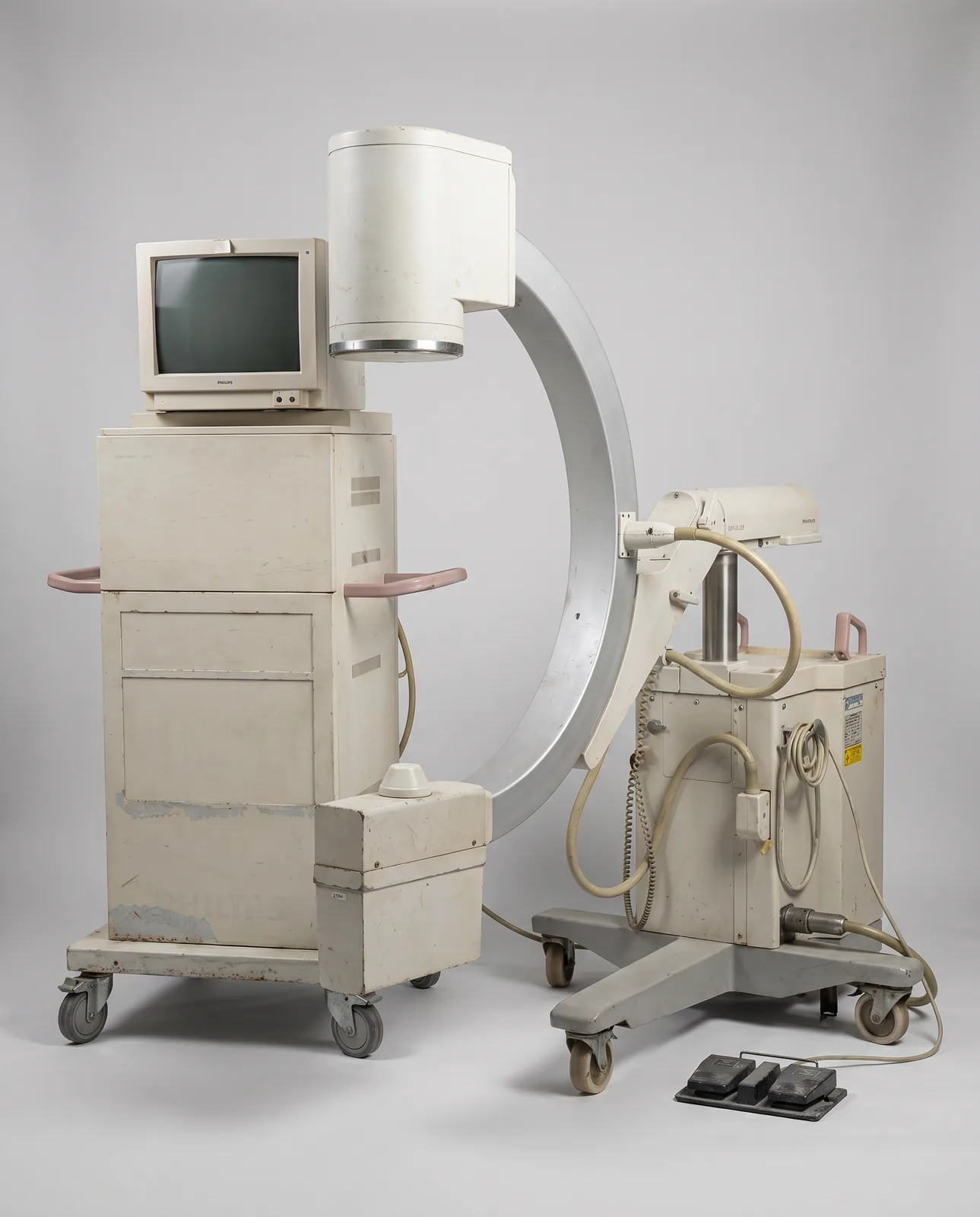 جهاز أشعة متنقل Philips BV25 Gold بنظام C-Arm